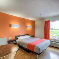 Queen Room - Disability Access - Non-Smoking