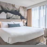 Deluxe Suite, Suite, 1 King, Sofa bed, City view, High floor