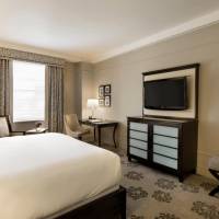 Fairmont Room with King Bed
