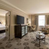 One-Bedroom Suite with King Bed