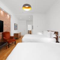 Legacy Two Double Beds (Private Bathroom)