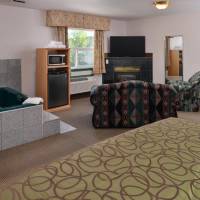 Deluxe King Suite