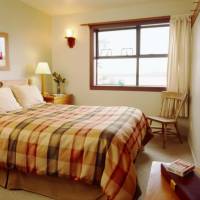 Queen Room Ocean Front no Balcony (Adults Only)