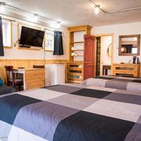 Deluxe Queen Room with Two Queen Beds