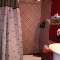Country-Style Room with 2 Double Beds