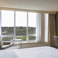 1 King Deluxe Guest room