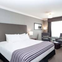 Junior Corporate Suite