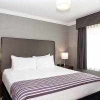 Executive King Suite with Sofa Bed