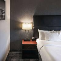 Business King Room