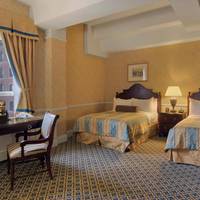 Fairmont  Double Room with Two Double Beds and Bathtub