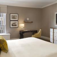 Deluxe King Room with City View