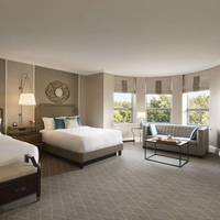 Signature  Double Room with Two Double Beds and Bathtub