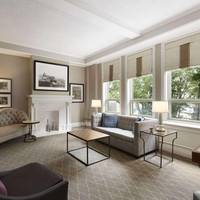 One-Bedroom King Suite