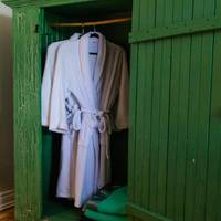 Superior Queen Room with Private Bathroom