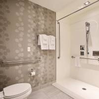 Guest Room, 1 King