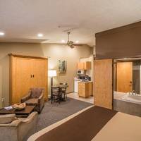 Studio with Spa Bath