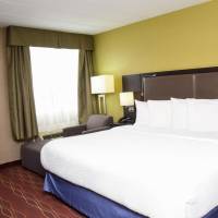 1 King Bed Room