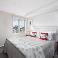 One Bedroom Apartment with Spa Bath