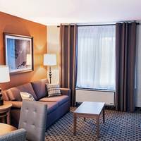 Executive Suite - Non-Smoking