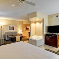 King Studio Suite with Fireplace - Non-Smoking 