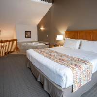Deluxe King Suite