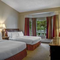 Deluxe Queen Room with Two Queen Beds