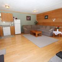 Deluxe Two-Bedroom Cabin
