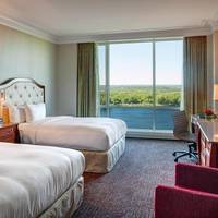 Queen Room with Two Queen Beds and Lake View