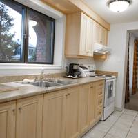 Two Bedroom Apartment with Kitchen