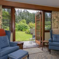 Deluxe Queen Suite - Meadow