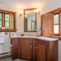 Signature Queen Suite - Farm West