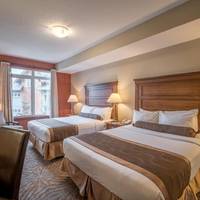 Deluxe Hotel Room