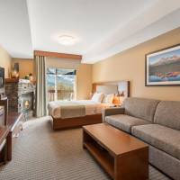 Deluxe Queen Room with Sofa Bed