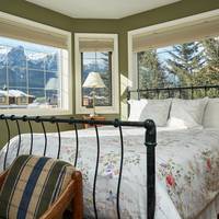 Superior Queen Room Cascade