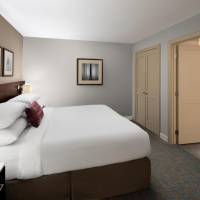 Club Jacuzzi Suite, Club lounge access, 2 Bedroom Suite