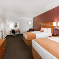 Family Suite, Two Queen Beds, Non Smoking
