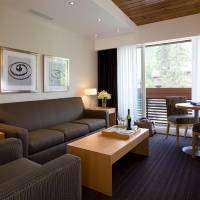 Premium Queen Room