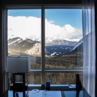 GrandView One Bedroom Suite: Valley Views, 1 King Bed And Sofa Bed