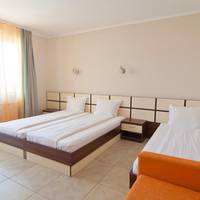 Comfort Triple Room with Balcony