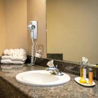 Two Bedroom Suite King, 2 Queen
