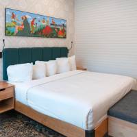 Superior Hotel Room, King