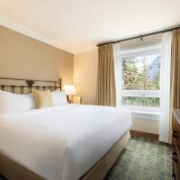 Gatehouse Suite 2 Queen Beds