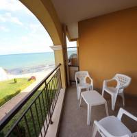 Studio with Sea View (4 Adults)
