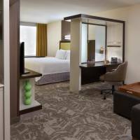 King Suite with Whirlpool and Sofa Bed