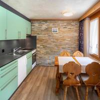 Apartment (3 Adults)
