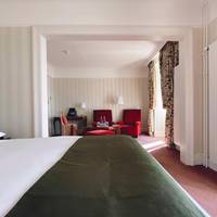 Junior Suite with Lake View