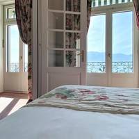 Suite with Lake View