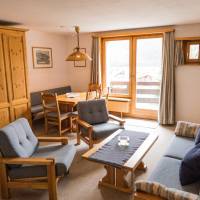 Two-Bedroom Apartment (7 Adults)