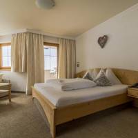 Double Room with Shower and Balcony