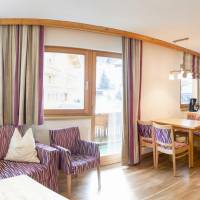 Superior One-Bedroom Apartment